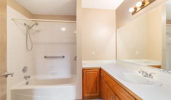 10904 NE 41ST Ter, Anthony, FL 32617