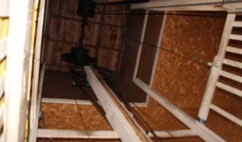 802 N Jefferson St, Ava, MO 65608