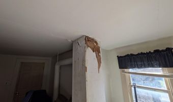 218 W Porter St, Albion, MI 49224