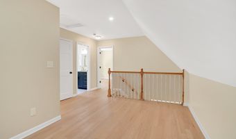 39 Briarwood Dr, Colchester, CT 06415