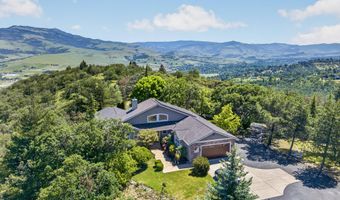 1601 Frank Hill Rd, Ashland, OR 97520