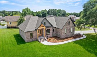 205 Bentbrook Dr, Albertville, AL 35950