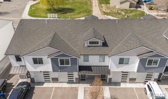 179 Park Lawn Dr 7, Chubbuck, ID 83201