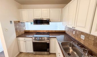 1625 Merry Oaks Rd D, Charlotte, NC 28205