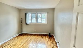 1243 S Mitchell Ave, Arlington Heights, IL 60005