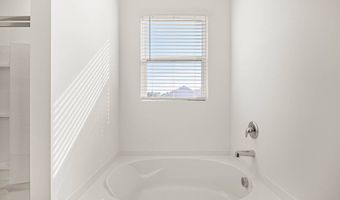 648 KIMBERWICK Dr, Locust Grove, GA 30248