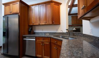 10671 Geist Ridge Ct, Fishers, IN 46040