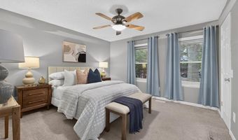 1115 Shadowoak Dr, Ballwin, MO 63021