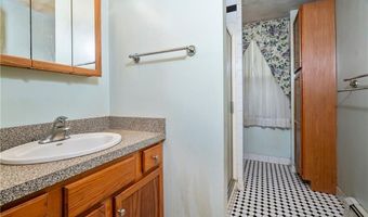 37 Main St, Cumberland, RI 02864
