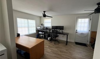 225 NUTRIA Dr, Arabi, LA 70032