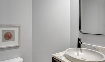 1818 POTOMAC GREENS Dr, Alexandria, VA 22314