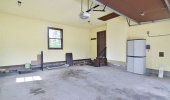 1585 Hemlock Dr, Ashtabula, OH 44004