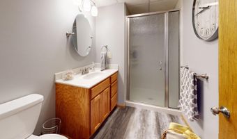 918 S 1st St, Albion, NE 68620