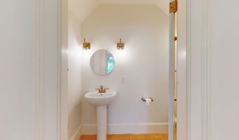 382 Hewitt Rd, Bristol, VT 05443