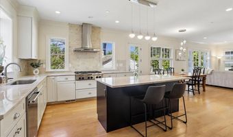 7800 RADNOR Rd, Bethesda, MD 20817