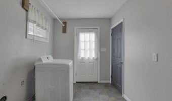 417 N School St, Amanda, OH 43102