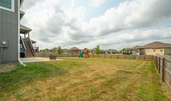 6994 141st St, Basehor, KS 66007