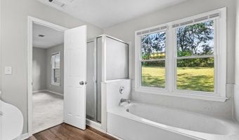 1194 Meadow Oaks Dr NW, Acworth, GA 30102
