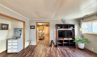 195 Pleasant Hill Dr, Battle Mountain, NV 89820