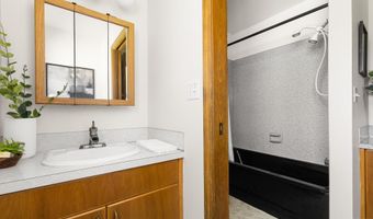 2717 N Alamo Rd, Boise, ID 83704