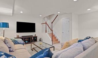 626 N PAYNE St, Alexandria, VA 22314