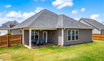 315 Valley Oak Dr, Belton, SC 29627