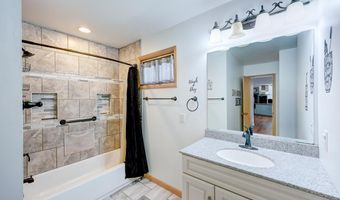 424 W Birch Ave, Arkansas City, KS 67005
