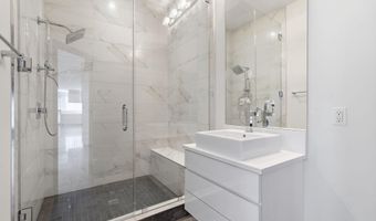 6600 RESERVES HILL Ct, Annandale, VA 22003