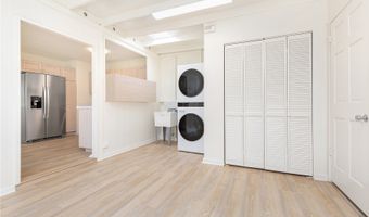 1645 Palamoi St, Pearl City, HI 96782