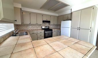7624 Poppy Blvd, California City, CA 93505