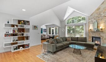 10 Blue Heron Way 10, Acton, MA 01720