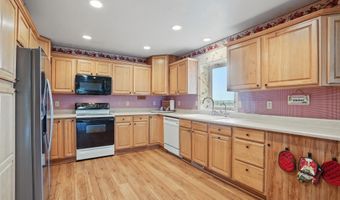 18977 Black Angus Ln, Belle Fourche, SD 57717