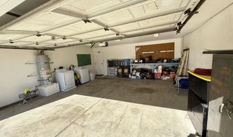 8913 Eucalyptus Ave, California City, CA 93505