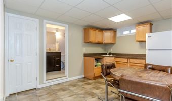 11 Raven Cir, Cranston, RI 02921