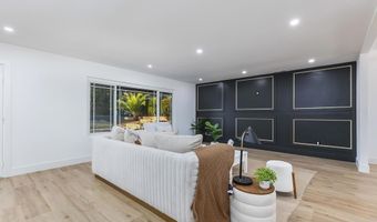 5995 BROADMOOR Dr, La Mesa, CA 91942