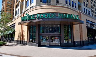 1300 S ARLINGTON RIDGE Rd 204, Arlington, VA 22202