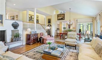 315 Ocean Ave, Newport, RI 02840