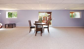 3240 Dunwoodie Rd, Ann Arbor, MI 48105