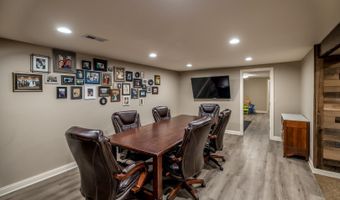 9463 SW Lois Rd, Andover, KS 67002