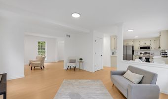 9 A Alice Dr, Burlington, CT 06013