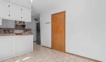 1906 Windstone Dr, Bartlesville, OK 74006