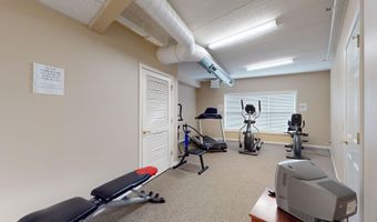 701 W Rand Rd 227, Arlington Heights, IL 60004