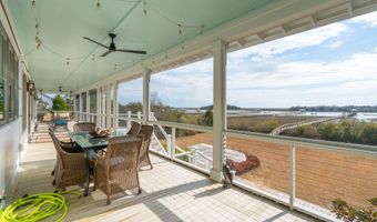 8107 Doar Rd, Awendaw, SC 29429