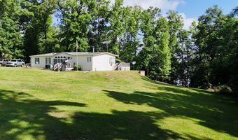 469 Lakeshore Dr, Bainbridge, GA 39819