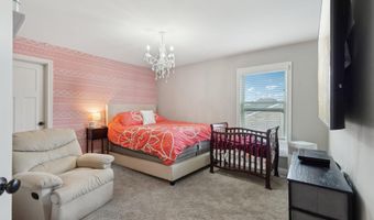 574 Ravensridge Ct, Alexandria, KY 41001