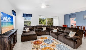 3400 Weston Manor Dr, Alva, FL 33920
