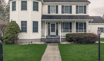 26 Columbia St, Amsterdam, NY 12010