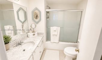 2780 NE 183rd St 710, Aventura, FL 33160