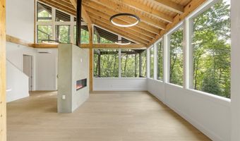 205 Autumn Valley Ln, Scaly Mountain, NC 28775