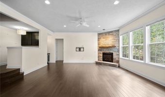 85 Brighton Dr, Aurora, OH 44202